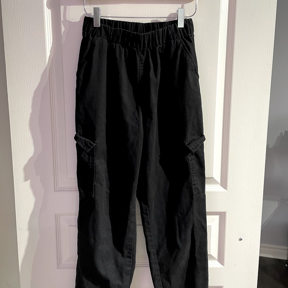 H&M jogger style cargo pants